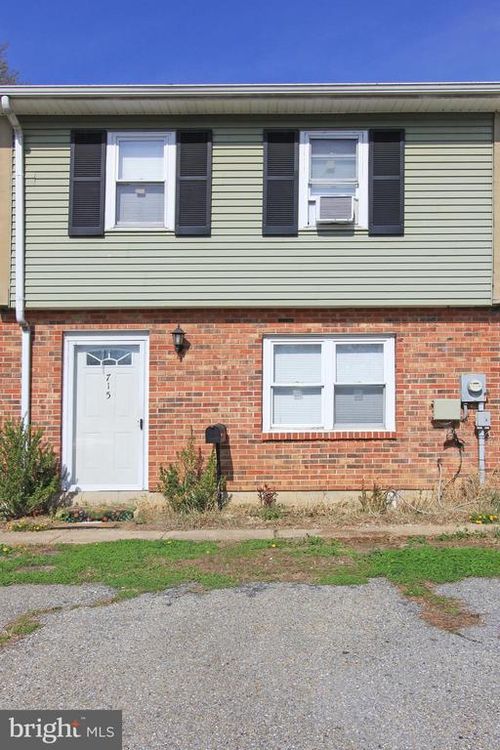 715 Kilgor Ct, NEWARK, DE, 19702-4068 | Card Image