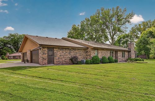 2241 Baihly Ln Sw, Rochester, MN, 55902-1420 | Card Image