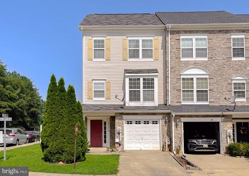 22703 Ventura Way, CALIFORNIA, MD, 20619-5110 | Card Image