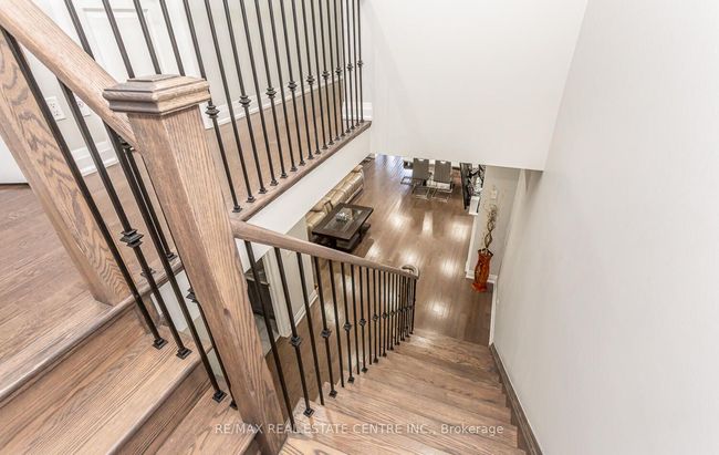 3 Dalbeattie Dr, House attached with 4 bedrooms, 3 bathrooms and 1 parking in Brampton ON | Image 23
