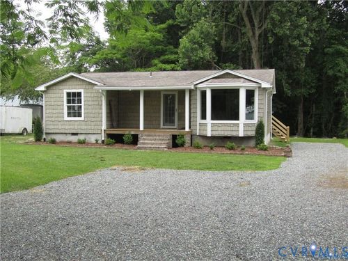 135 Trudie Dr, Center Cross, VA, 22437-2073 | Card Image