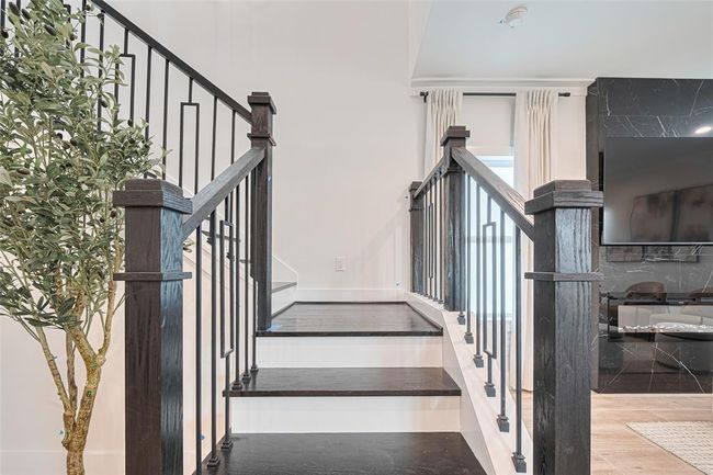 Photos shown are of a staged model home and are for illustrative purposes only. Actual features, finishes, and layout may vary depending on the selected upgrade packages. The builder reserves the right to make changes, substitutions, or modifications without prior notice. | Image 16