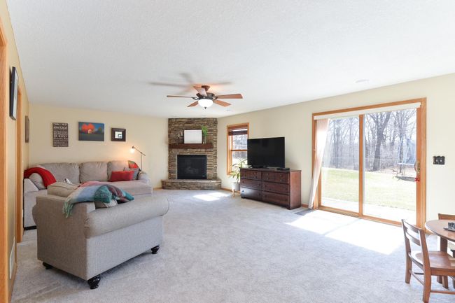 This view shows the sliding door to the yard and lets in great light | Image 11