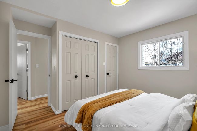 180 Gammage St, House other with 5 bedrooms, 2 bathrooms and 2 parking in London ON | Image 22