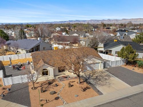 219 Round Rock Cir, Grand Junction, CO, 81503-2297 | Card Image