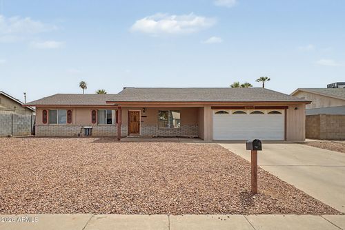 4143 W Garden Dr, Phoenix, AZ, 85029-3832 | Card Image