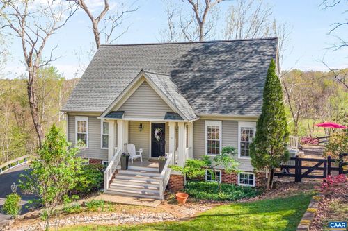 10 Mechunk Ter, PALMYRA, VA, 22963-2058 | Card Image