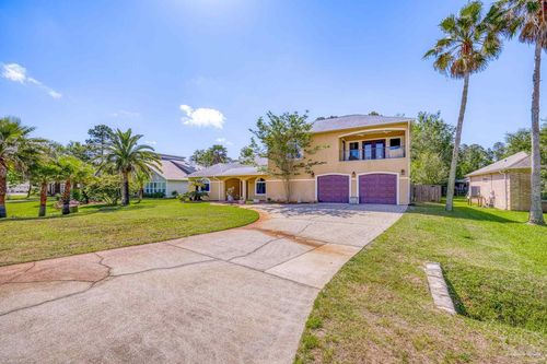 2933 Coral Strip Pkwy, Gulf Breeze, FL, 32563-2633 | Card Image