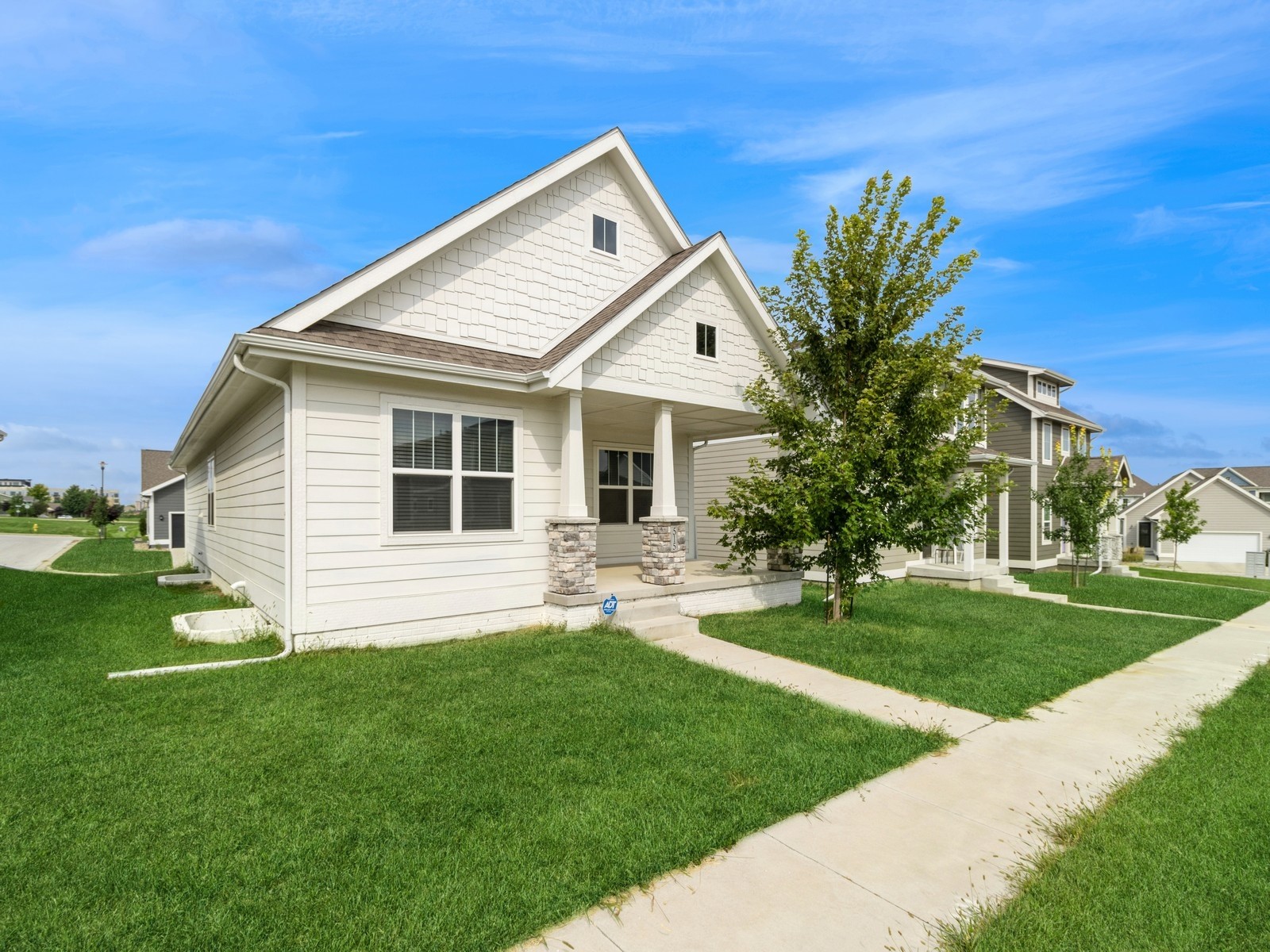 Quartz Way, West Des Moines, IA 50266