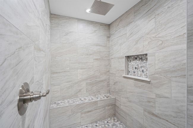 873 Hcr 1106, House other with 4 bedrooms, 3 bathrooms and null parking in Blum TX | Image 31