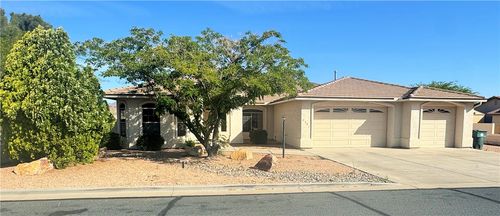 2281 Mesa Dr, Kingman, AZ, 86401-7833 | Card Image
