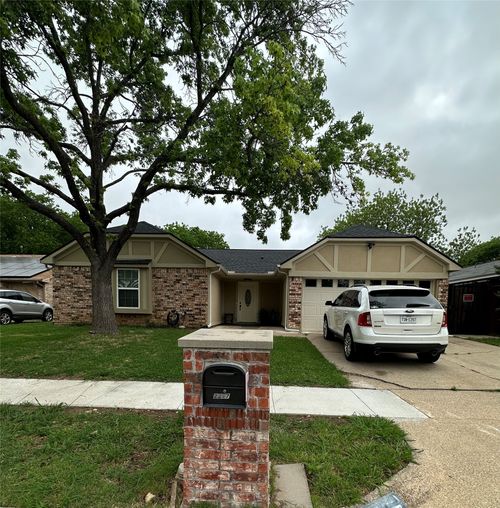 2317 Springridge Drive, Arlington, TX, 76014 | Card Image