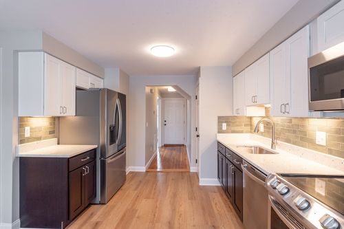 1-19 Hoyle St, Norwood, MA, 02062-3226 | Card Image