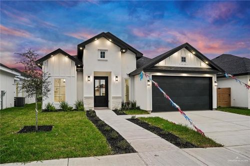 2728 E Conroe Rd, Edinburg, TX, 78542-7879 | Card Image