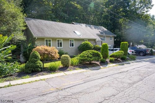72 E Main St, High Bridge, NJ, 08829-2510 | Card Image