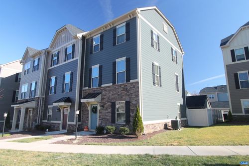 1543 Delphi Ln, CHARLOTTESVILLE, VA, 22911-3658 | Card Image
