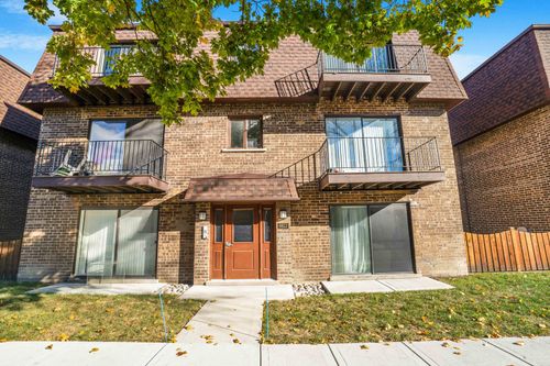 3e-9813 Bianco Terrace, Des Plaines, IL, 60016 | Card Image