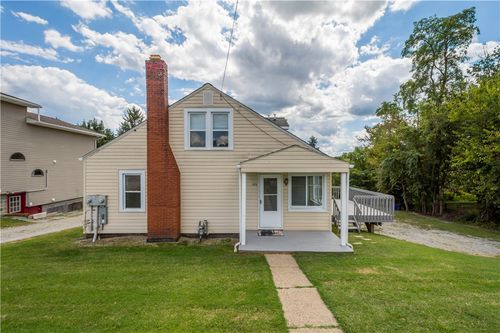 92 Manse St, Washington, PA, 15301-3103 | Card Image