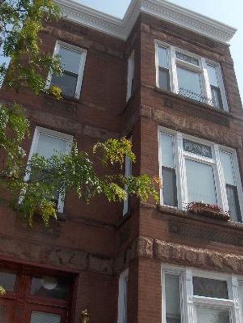 garden-1808 W Armitage Ave, Chicago, IL, 60622-1194 | Card Image