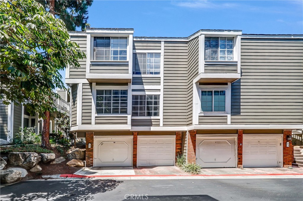 Residential in Costa Mesa 3