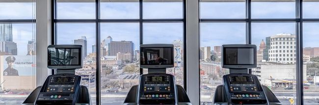 APT-233 - 800 Embassy Dr, Condo with 1 bedrooms, 1 bathrooms and 1 parking in Austin TX | Image 30