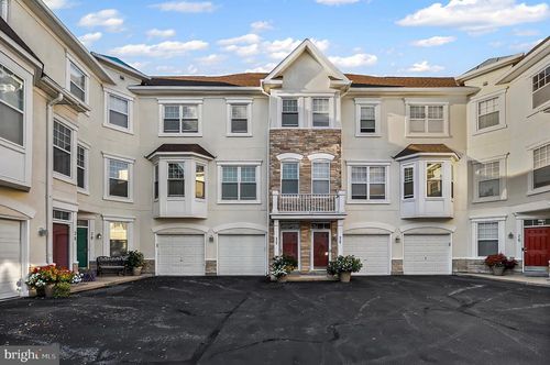 32 Barbican Way, PIKESVILLE, MD, 21208-1160 | Card Image