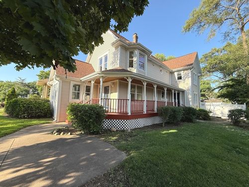 261 N Evergreen Ave, Elmhurst, IL, 60126-2649 | Card Image