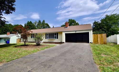 25 W Crystal Brook Dr, Springfield, MA, 01118-1947 | Card Image