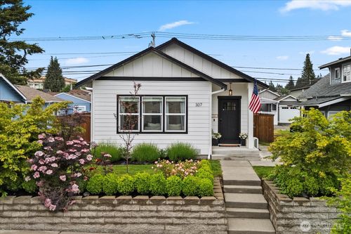 307 N Dunham Ave, Arlington, WA, 98223-1311 | Card Image