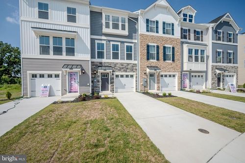 29401 Oxford Dr, MILLSBORO, DE, 19966-5024 | Card Image