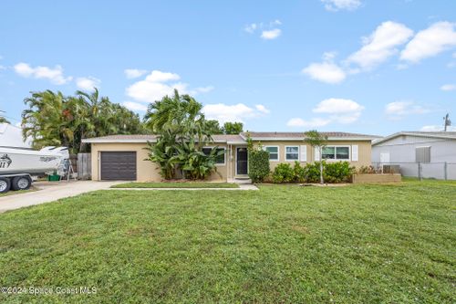 349 W Arlington St, Satellite Beach, FL, 32937-5212 | Card Image