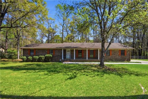 256 Jefferson Cir, Macon, GA, 31220-2620 | Card Image