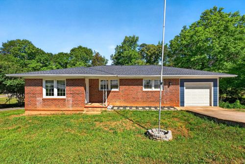 4853 S Main St, cowpens, SC, 29330-9257 | Card Image