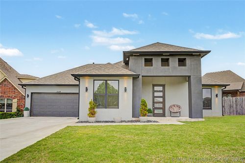 1129 Fargo Ln, Broken Arrow, OK, 74012-0881 | Card Image