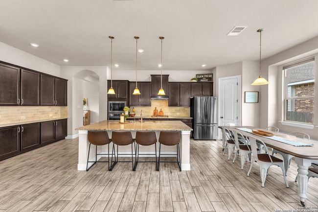 11926 Tower Crk, House other with 5 bedrooms, 4 bathrooms and null parking in San Antonio TX | Image 12