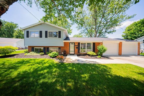 1179 Colonial Ave, Marion, OH, 43302-6948 | Card Image