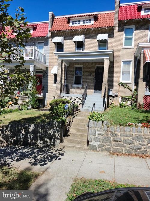 110 U St Ne, WASHINGTON, DC, 20002-1320 | Card Image