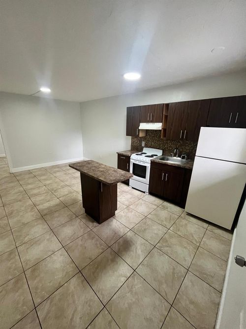 1-18257 Nw 23rd Ave, Miami Gardens, FL, 33056-3743 | Card Image