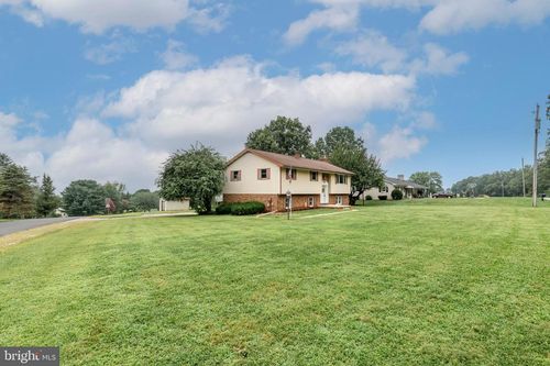 640 Bollinger Rd, LITTLESTOWN, PA, 17340-9150 | Card Image