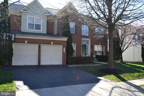 44339 Apache Cir, ASHBURN, VA, 20147-5044 | Card Image
