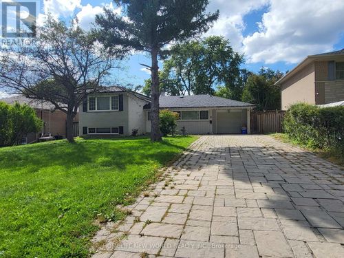 10 Alanadale Avenue, Markham (Bullock), ON, L3P1S3 | Card Image