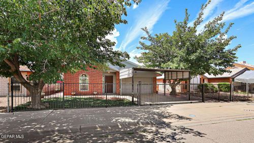 10913 Rogers Hornsby St, El Paso, TX, 79934-3231 | Card Image