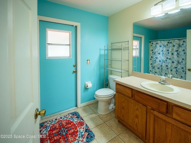 Bathroom 2 | Image 19