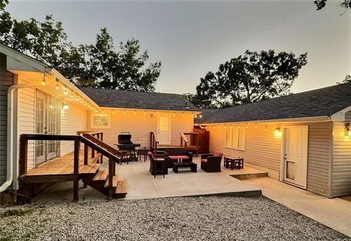 506 W South St, Nevada, MO, 64772-3259 | Card Image