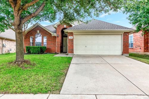 7236 Welshman Dr, Fort Worth, TX, 76137-6661 | Card Image