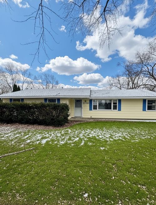 3006 Willardshire Rd, Joliet, IL, 60431-1258 | Card Image