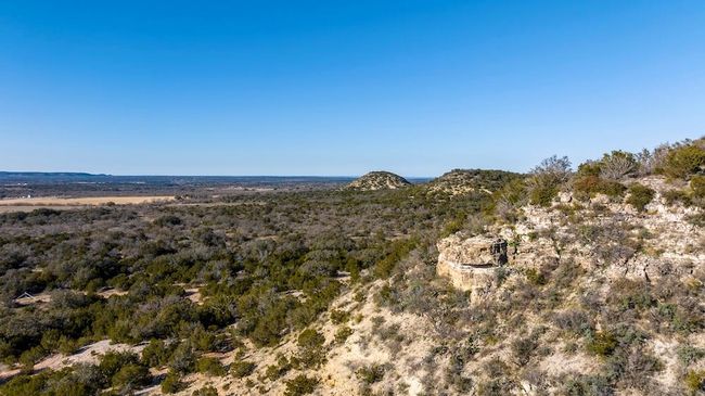 792 Langes Mill Rd, Home with 3 bedrooms, 3 bathrooms and null parking in Doss TX | Image 57