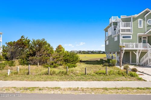 4420-862 Ocean Blvd W, Holden Beach, NC, 28462-1811 | Card Image