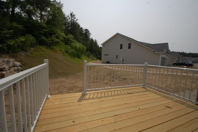 6A - 42 Sheffield Way, Condo with 2 bedrooms, 3 bathrooms and null parking in Londonderry NH | Image 17