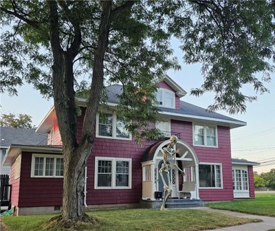 Front of House facing Hazard Pkwy | Image 1